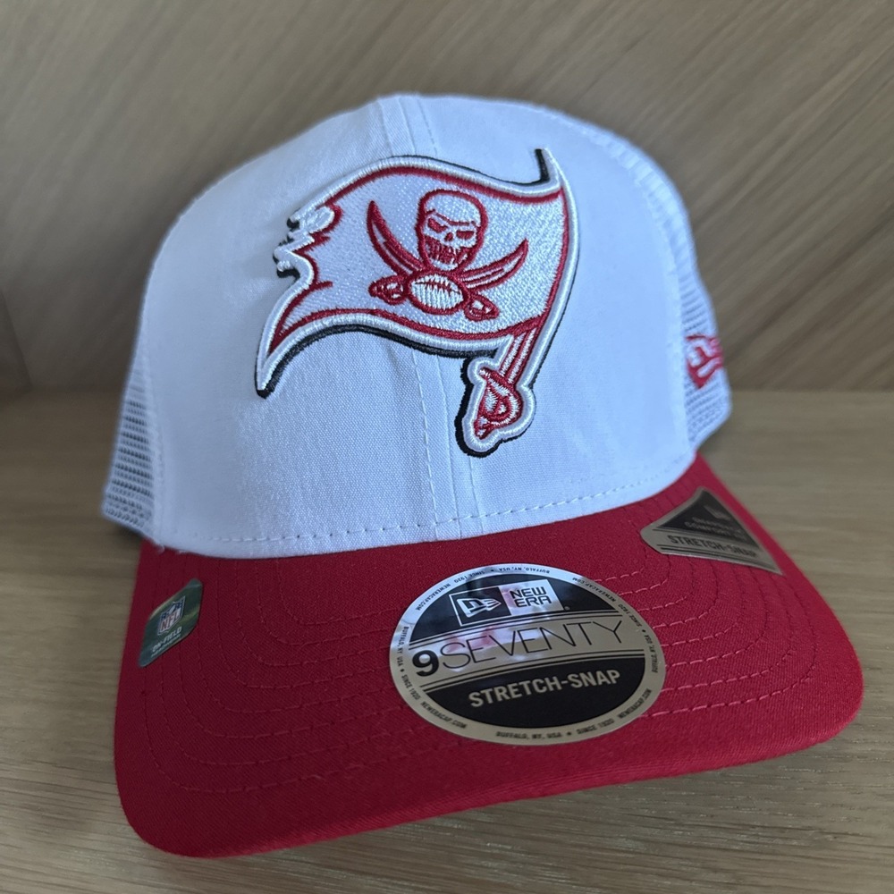 Tampa Bay Buccaneers New Era 9SEVENTY Stretch-Snap 2024 White‎ Hat NFL NWT OSFM